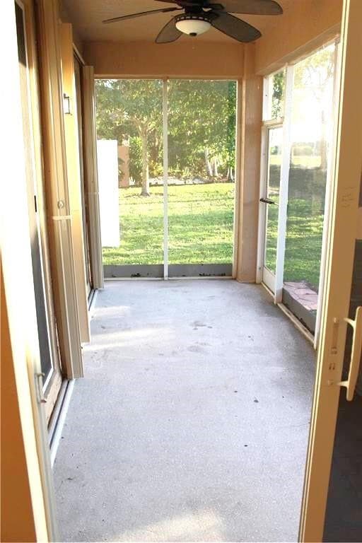 Building Photo - 10670 Old Hammock Wy