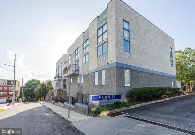 Building Photo - 182 Gay St