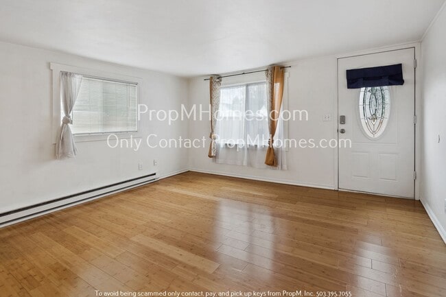 Building Photo - Beautiful Two Bedroom in the Heart of Darlington!