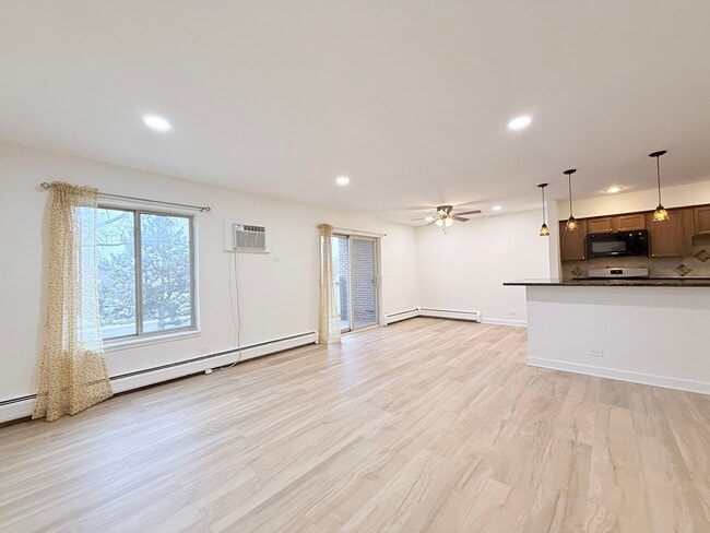 Building Photo - 460 N Wilke Rd