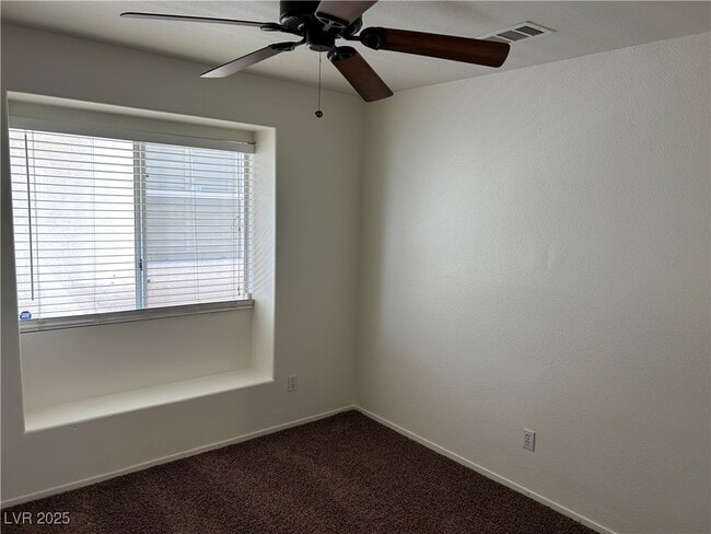 Building Photo - 9836 Double Rock Dr