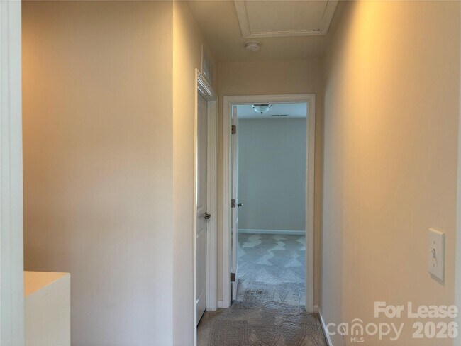 Building Photo - 7411 Red Mulberry Way