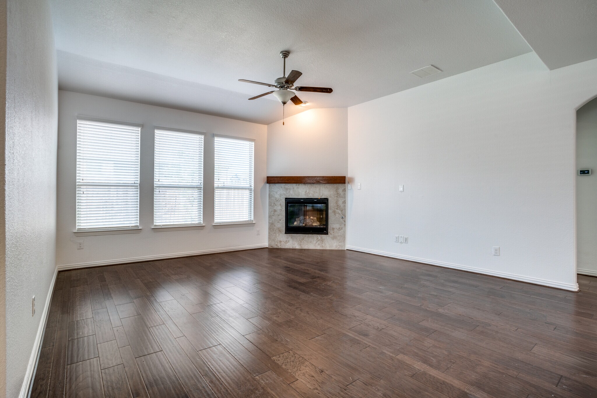 Building Photo - 4546 Frost Ave