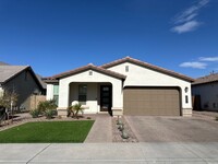 Building Photo - Gorgeous 4-Bedroom, 3.5-Bath Home in Peori...