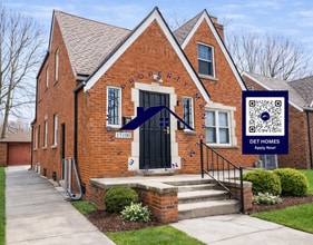 Building Photo - 15100 Whitcomb