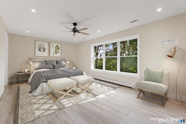 Building Photo - 10 Highland Pl