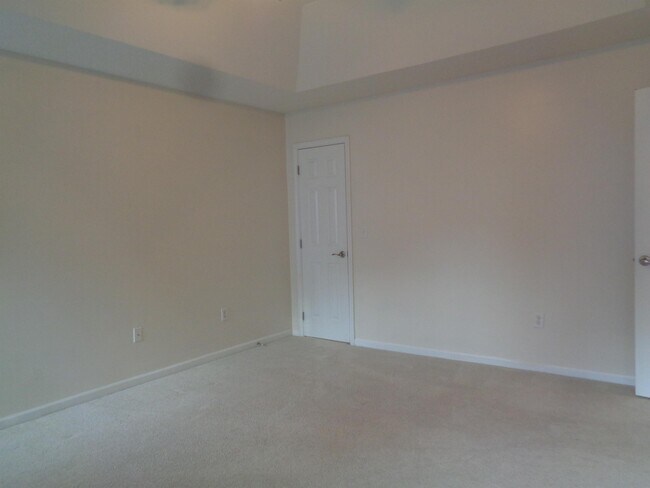 Building Photo - 509 Brickstone Dr