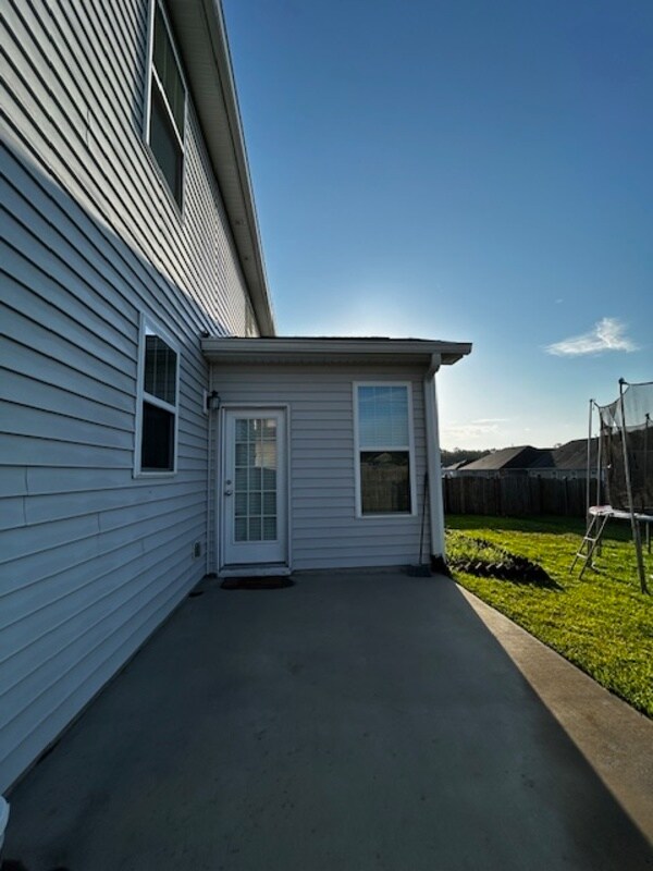 Building Photo - 309 Madison Park Dr