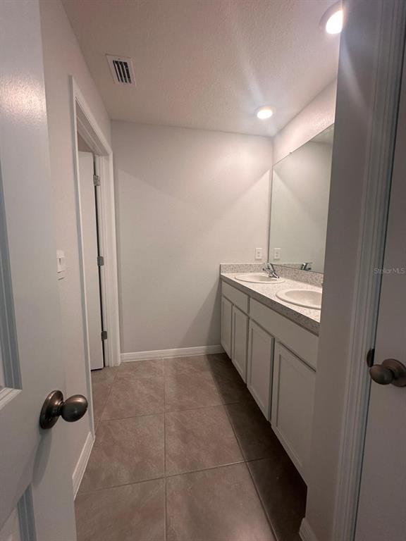 Building Photo - 8588 SW 46 Ter