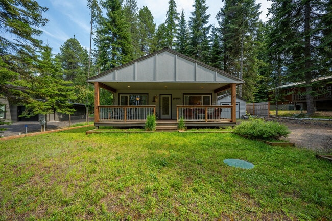 Building Photo - 623 W Florida Cir