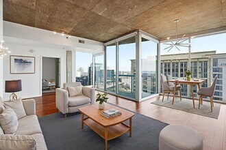 Building Photo - Upgraded 2 Bedroom Condo at REALM Buckhead