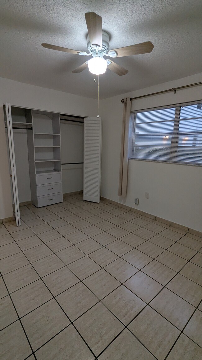 Building Photo - 235 Bird Rd