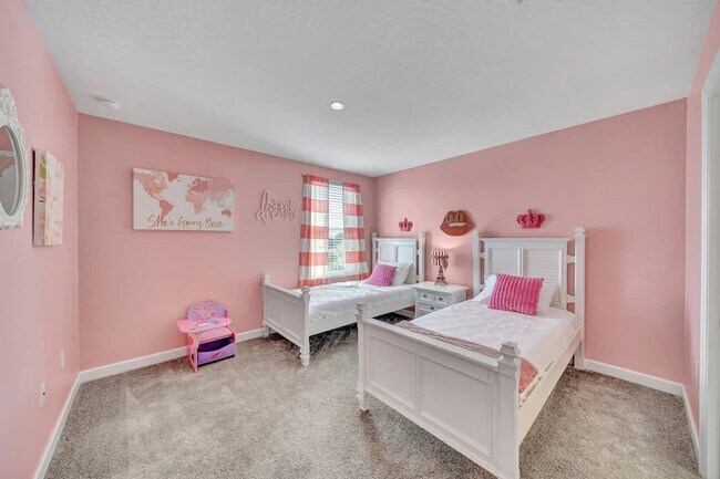 Building Photo - 1605 Maidstone Ct
