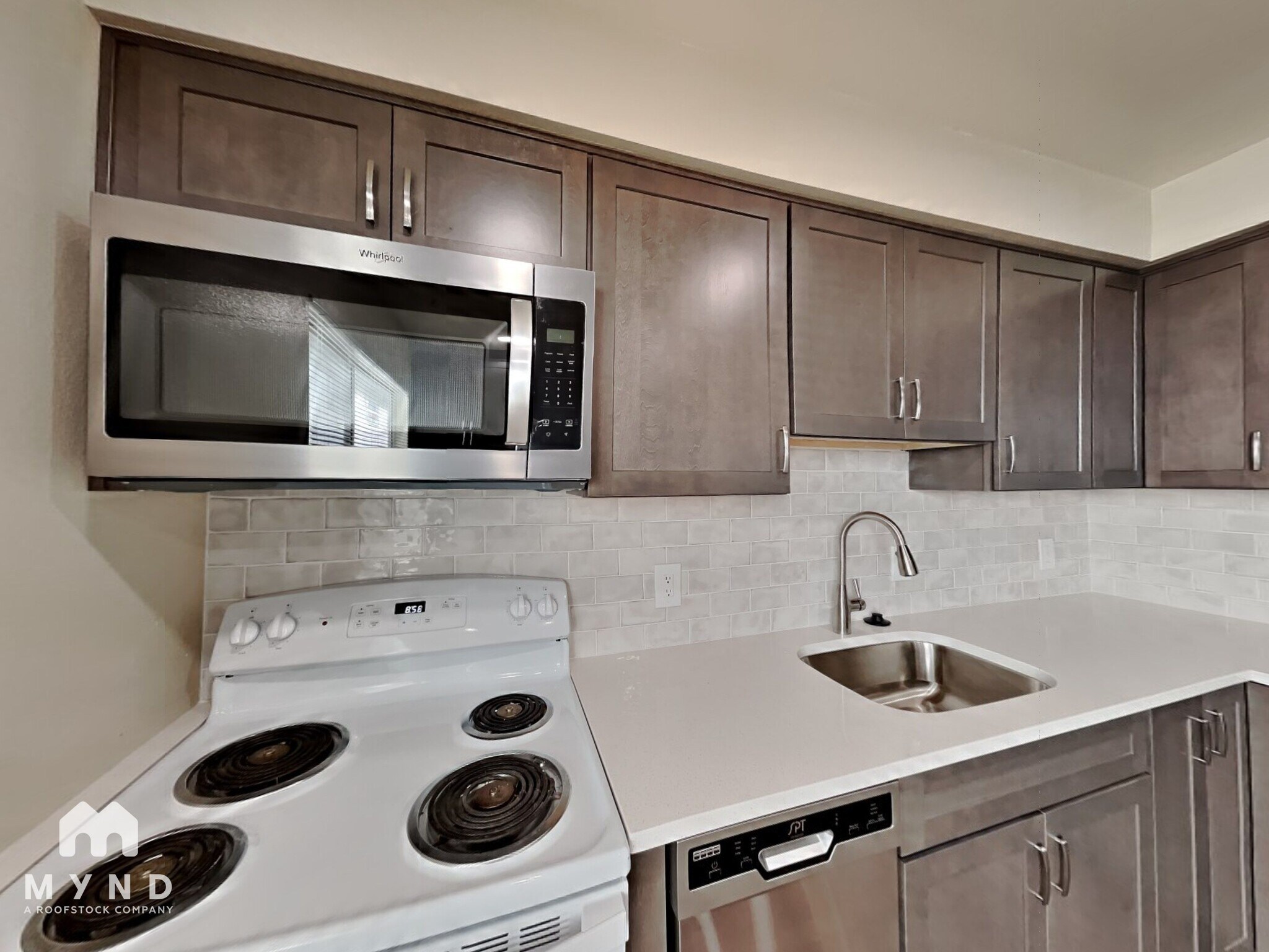 Building Photo - 2516 I St