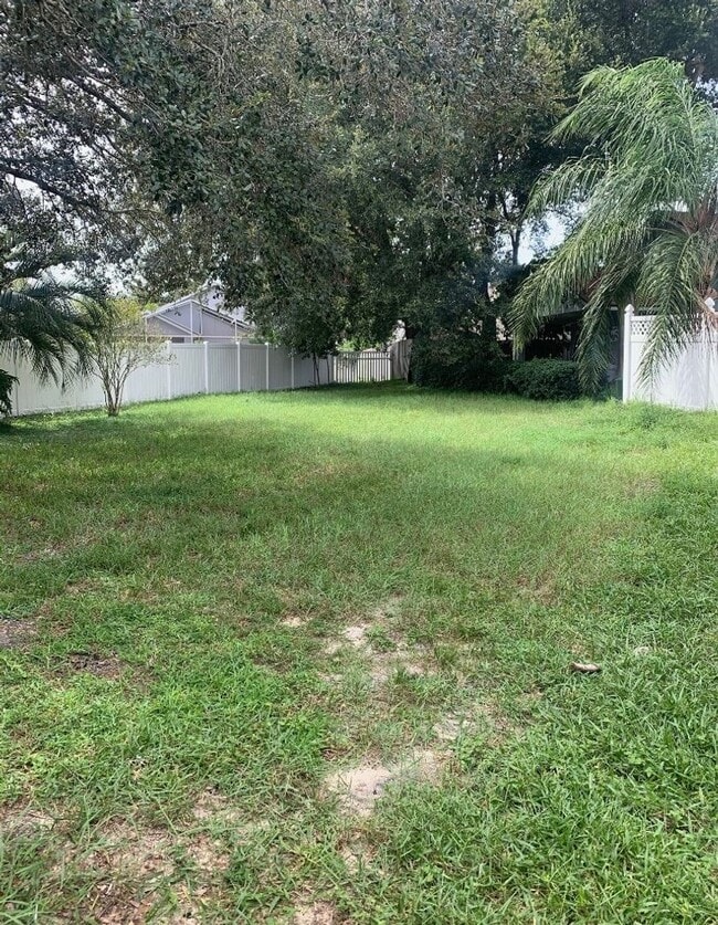 Building Photo - FOR RENT!!! BEAUTIFUL AND UPDATED 3 BED 2 ...