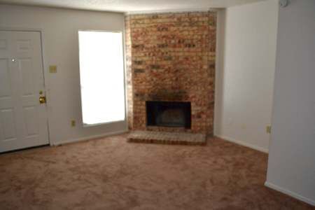 Building Photo - 9451 Olde Village Ct