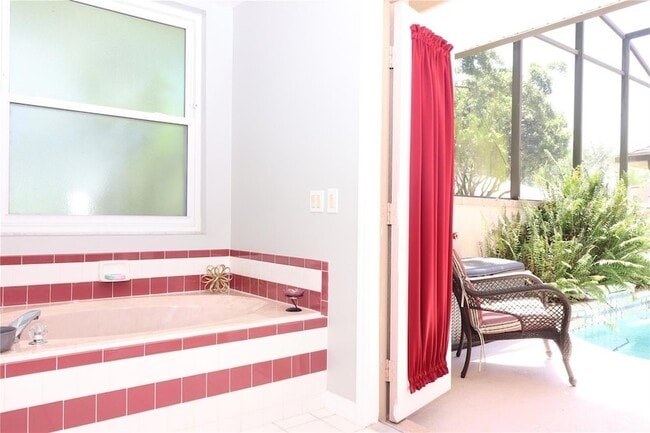 Building Photo - 5352 Royal Stuart Ct