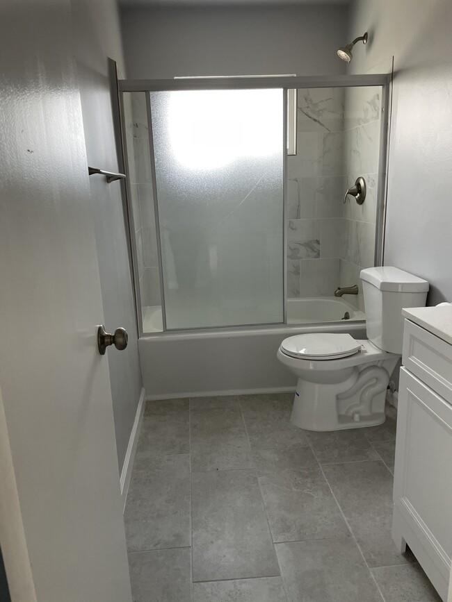 Bathroom - 709 S Primrose Ave
