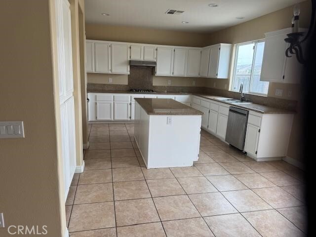 Building Photo - 5811 Milana Dr