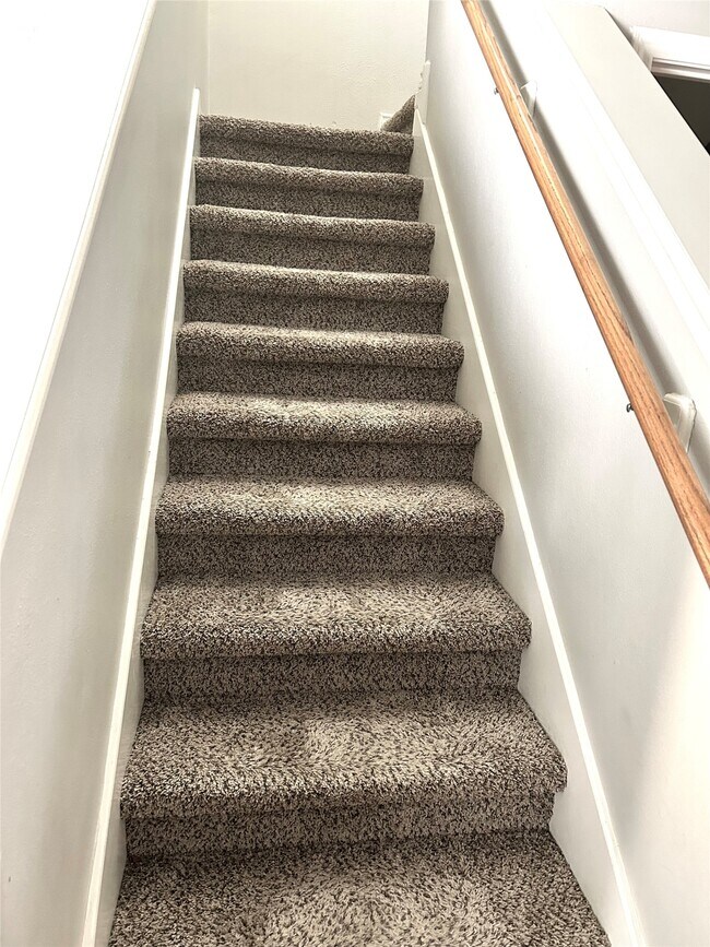 Building Photo - 19923 Malletia Dr