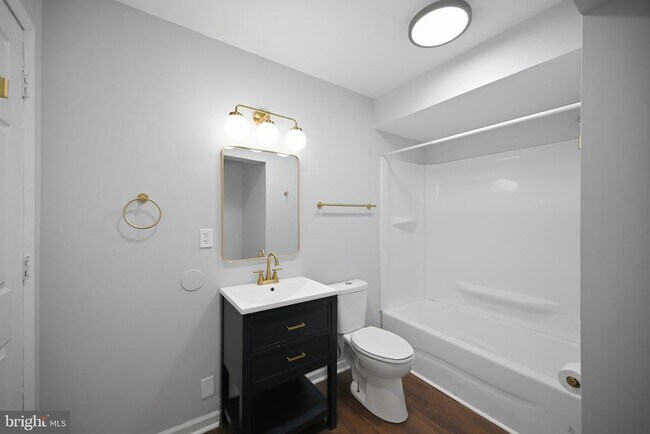 Building Photo - 74 N 18th St