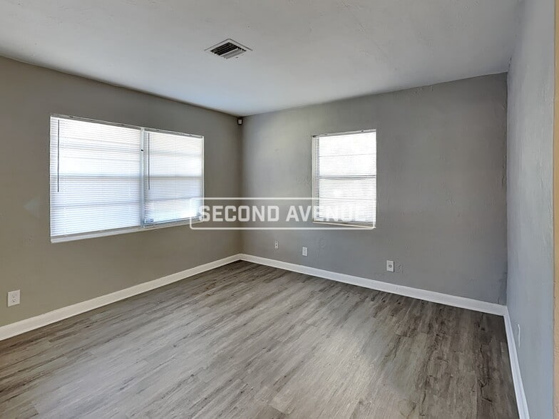 Building Photo - 4616 Nelmar Pl