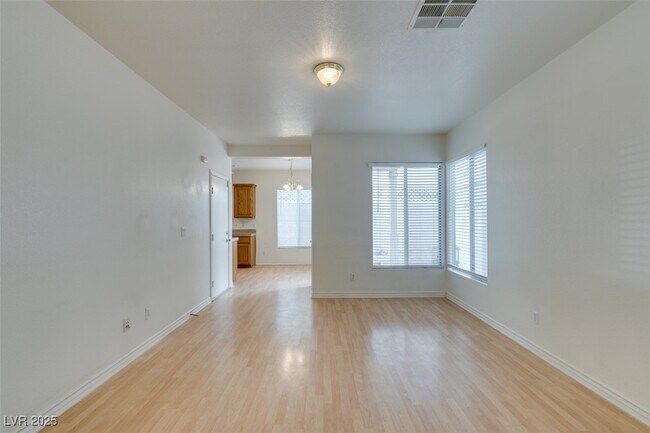 Building Photo - 10385 Morning Sorrow St