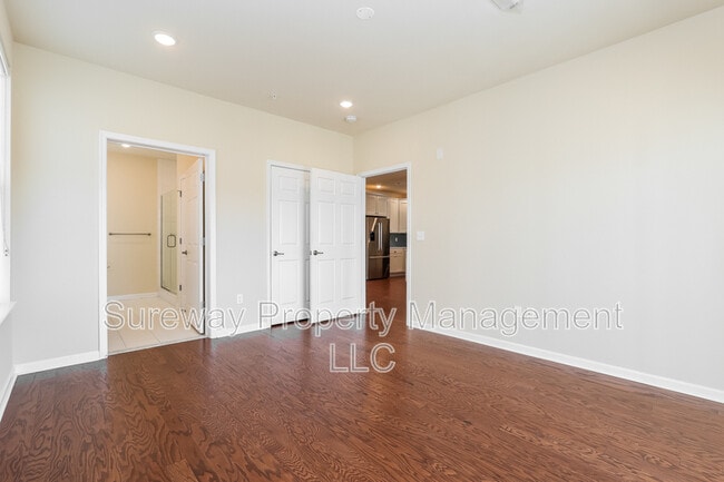 Building Photo - 5325 Palomino Ct