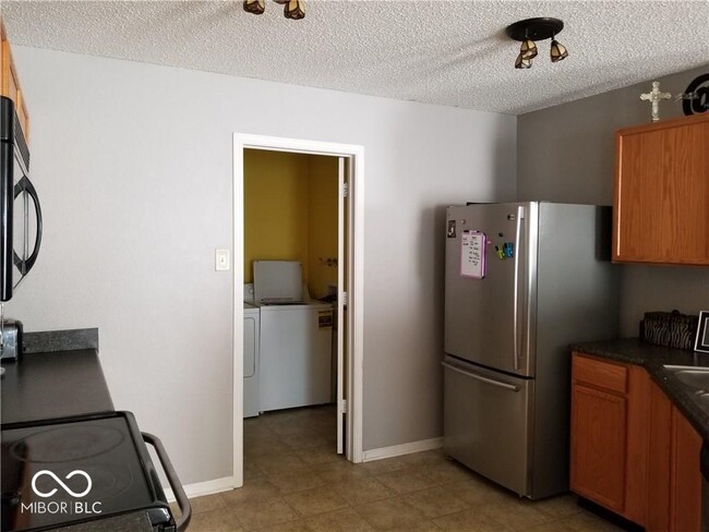 Building Photo - 14405 Cuppola Dr