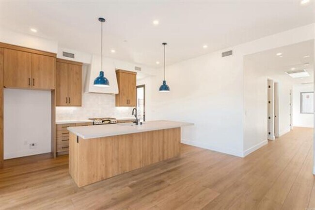 Building Photo - Luxurious Living in Rancho San Diego: Custom Built Home for Rent $5,095