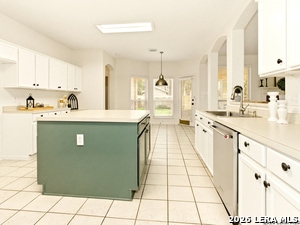 Building Photo - 119 Baythorne