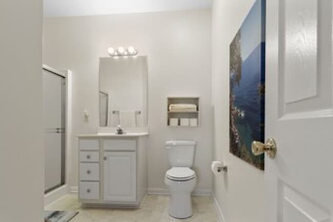Building Photo - Beachside Condo for Rent – Rehoboth - $1,9...