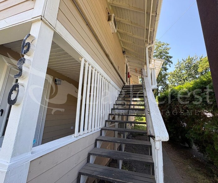 Building Photo - 630FRISCO