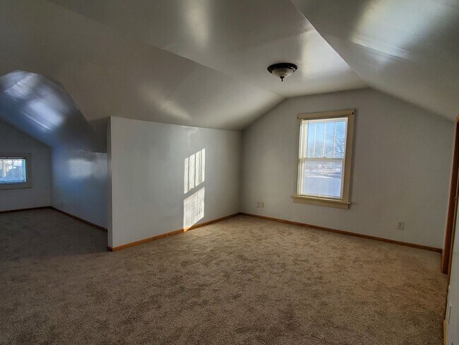 Building Photo - 8275 W O St