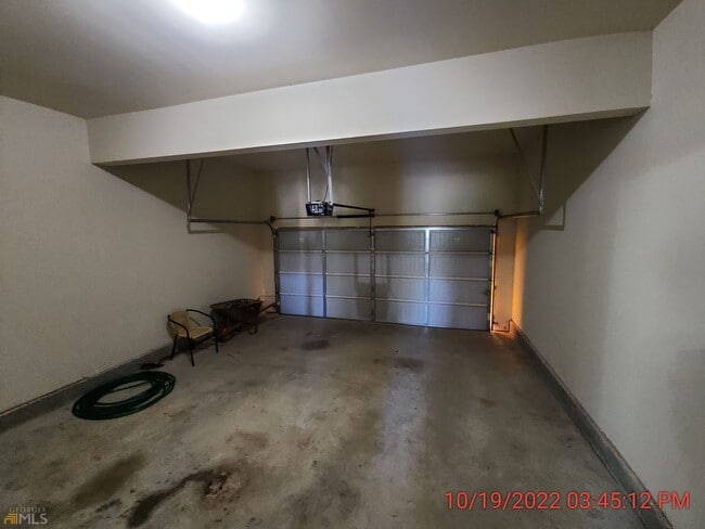 Building Photo - 336 Hitt Trce