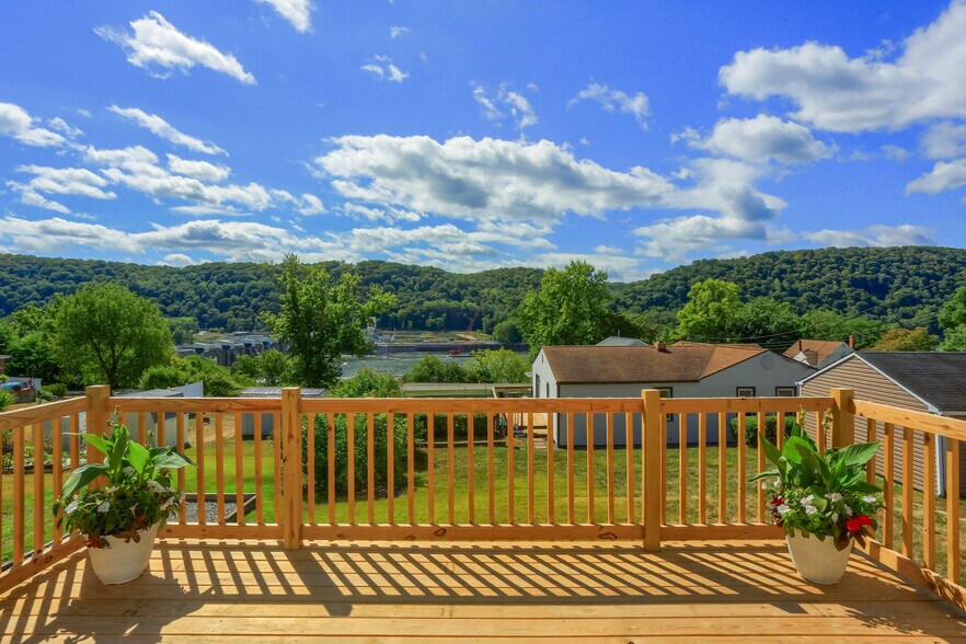 Building Photo - 1311 Midland Beaver Rd