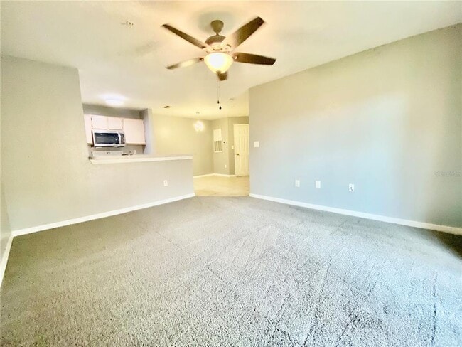 Building Photo - 5479 Vineland Rd