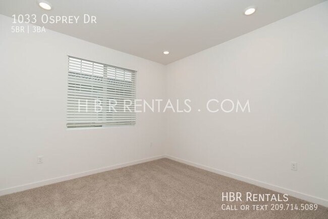 Building Photo - 1033 Osprey Dr