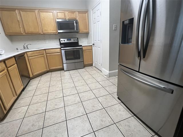 Building Photo - 937 Spring Valley Plaza