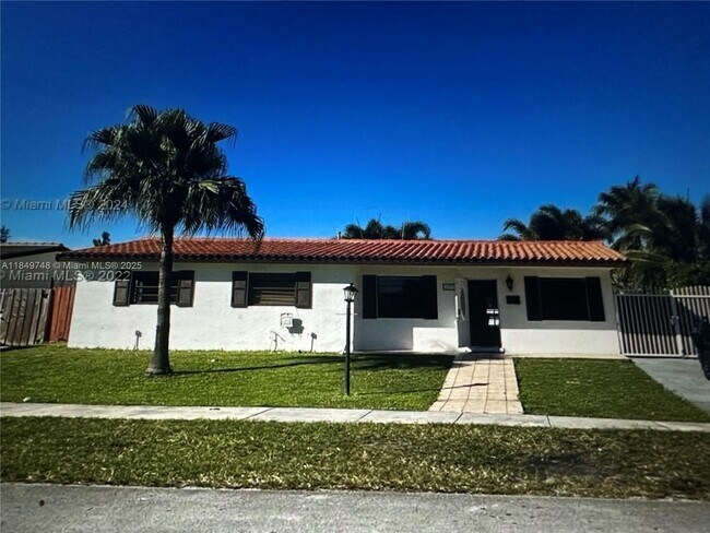 Primary Photo - 18310 NW 85th Ave