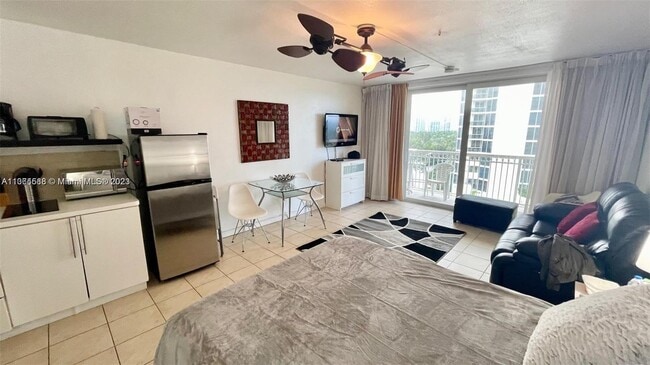 Building Photo - 19201 Collins Ave