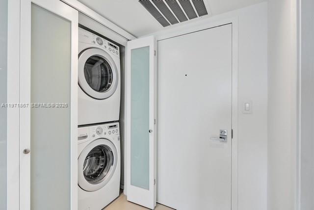 Building Photo - 650 West Ave