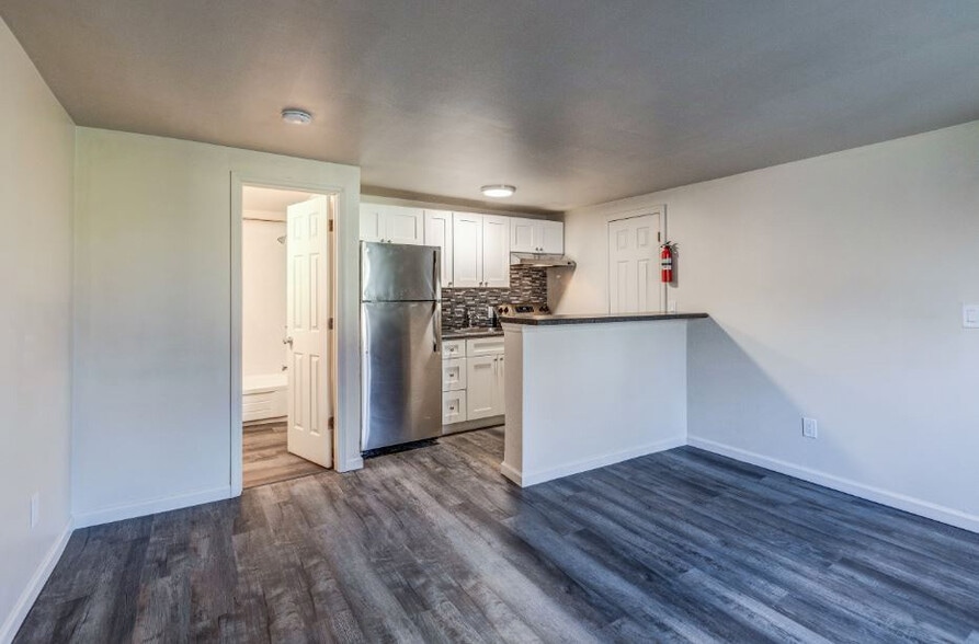 Hopewell Gardens 228 Route 376 Hopewell Junction NY 12533 Apartment