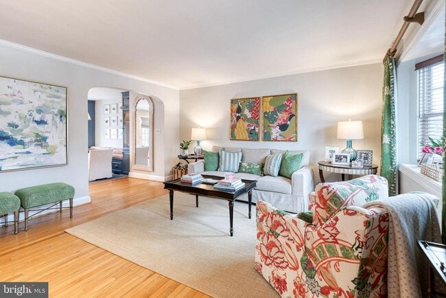 Building Photo - 39 Regester Ave