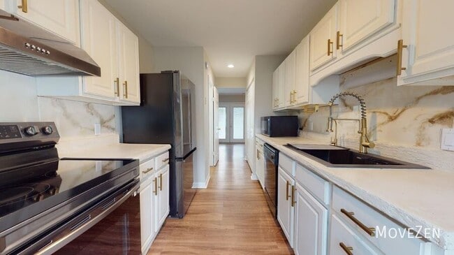 Building Photo - 5008 Alamo Ct