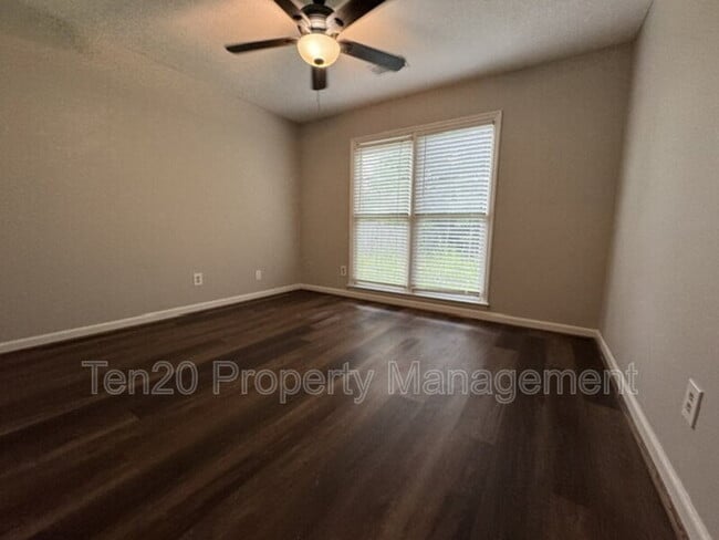 Building Photo - 7185 Midland Chase Loop