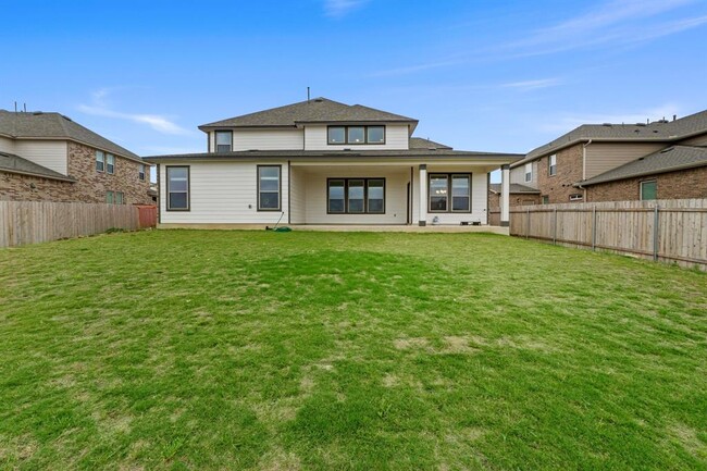 Building Photo - 4729 San Rufo Dr