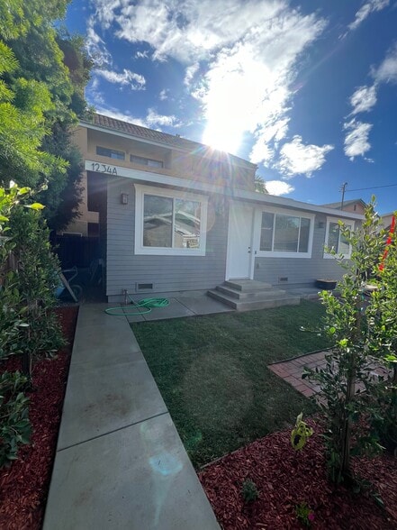 Building Photo - 1234 E Florida St