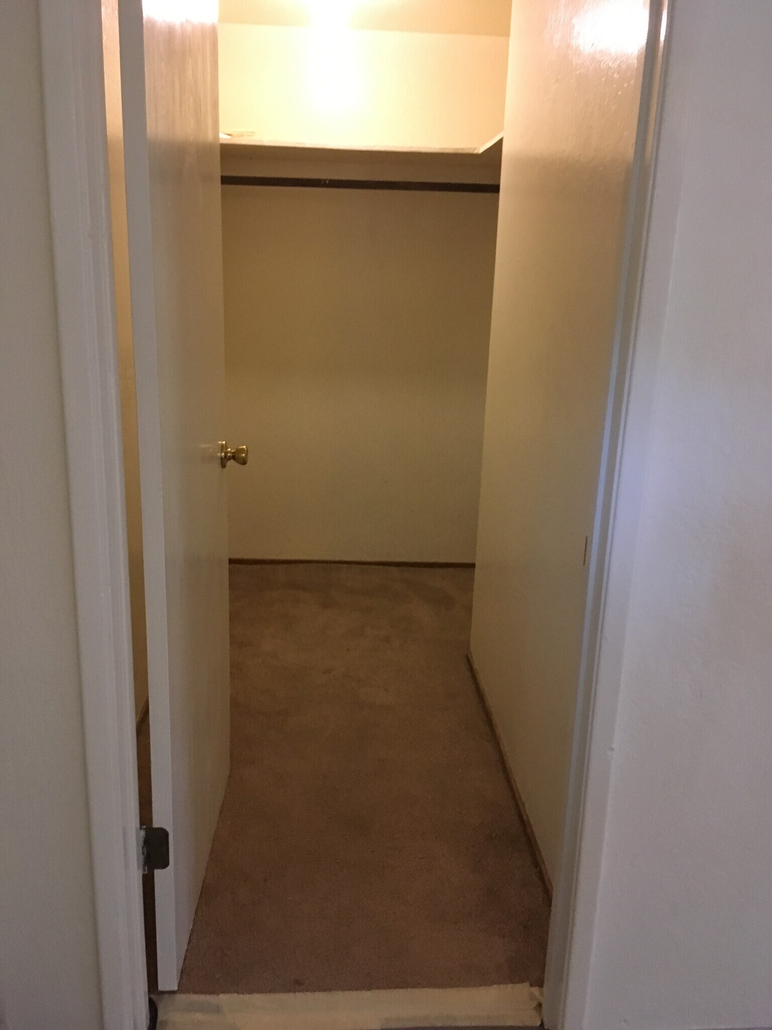 Building Photo - 226 Elefa St