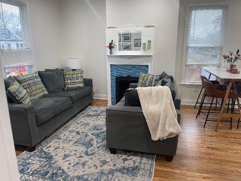 Building Photo - 4813 Whetsel Ave